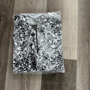 Ibkul long sleeve women’s top- size small